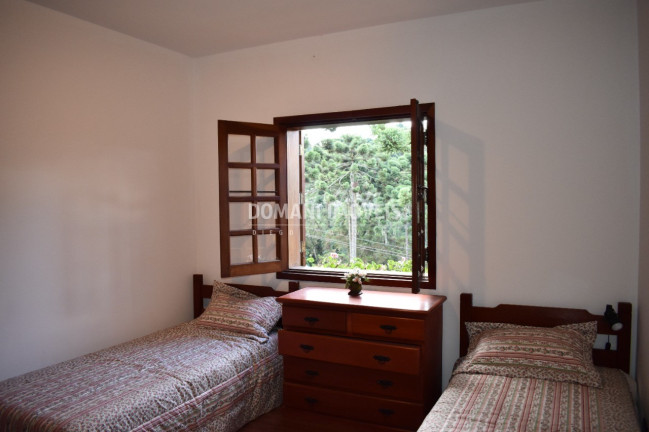 Imagem Imóvel com 3 Quartos à Venda, 117 m² em Região De Capivari - Campos Do Jordão Imagem Imóvel com 3 Quartos à Venda, 117 m² em Região De Capivari - Campos Do Jordão