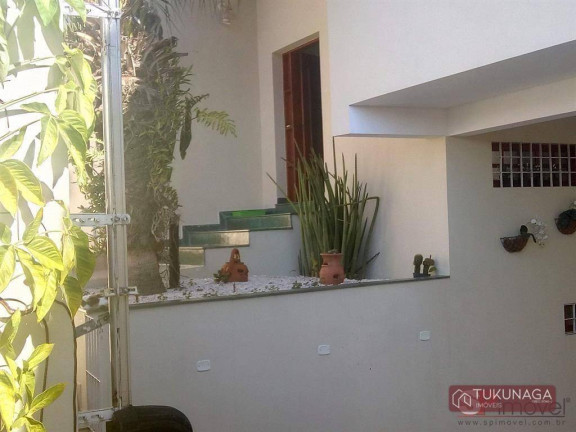 Imagem Casa com 3 Quartos à Venda, 356 m² em Vila Rosália - Guarulhos Imagem Casa com 3 Quartos à Venda, 356 m² em Vila Rosália - Guarulhos
