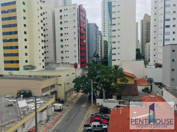 Imagem Apartamento com 3 Quartos à Venda, 106 m² em Centro - Balneário Camboriú Imagem Apartamento com 3 Quartos à Venda, 106 m² em Centro - Balneário Camboriú