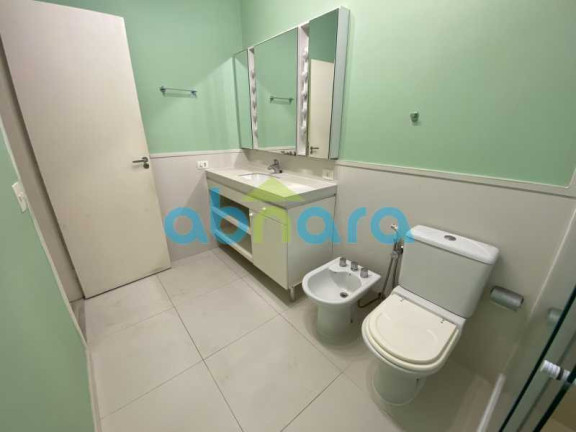 Imagem Apartamento com 3 Quartos à Venda, 260 m² em Copacabana - Rio De Janeiro Imagem Apartamento com 3 Quartos à Venda, 260 m² em Copacabana - Rio De Janeiro