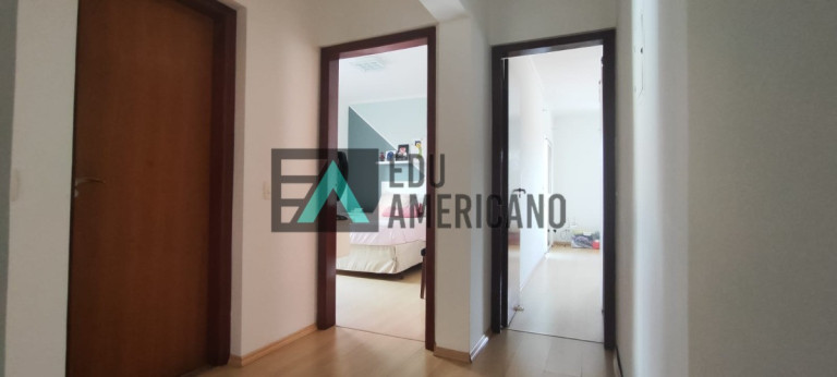 Imagem Casa com 3 Quartos à Venda, 219 m² em Recreio Maristela - Atibaia Imagem Casa com 3 Quartos à Venda, 219 m² em Recreio Maristela - Atibaia