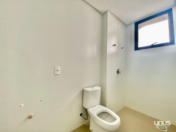 Imagem Apartamento com 3 Quartos à Venda, 265 m² em Agronômica - Florianópolis