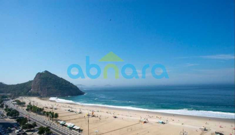 Apartamento com 3 Quartos à Venda, 110 m² em Leme - Rio De Janeiro