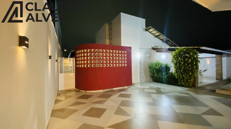 Imagem Casa com 3 Quartos à Venda, 300 m² em Cidade Nova - Feira De Santana Imagem Casa com 3 Quartos à Venda, 300 m² em Cidade Nova - Feira De Santana