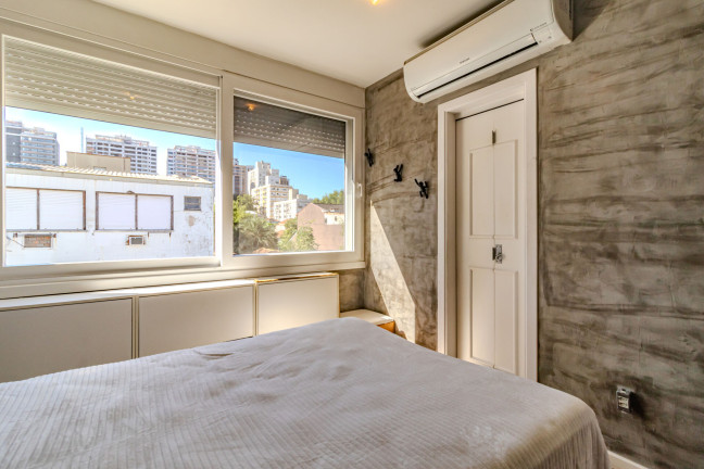 Imagem Apartamento com 1 Quarto à Venda, 33 m² em Rio Branco - Porto Alegre Imagem Apartamento com 1 Quarto à Venda, 33 m² em Rio Branco - Porto Alegre