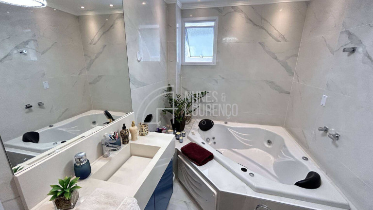 Imagem Apartamento com 3 Quartos à Venda, 132 m² em Itararé - São Vicente Imagem Apartamento com 3 Quartos à Venda, 132 m² em Itararé - São Vicente