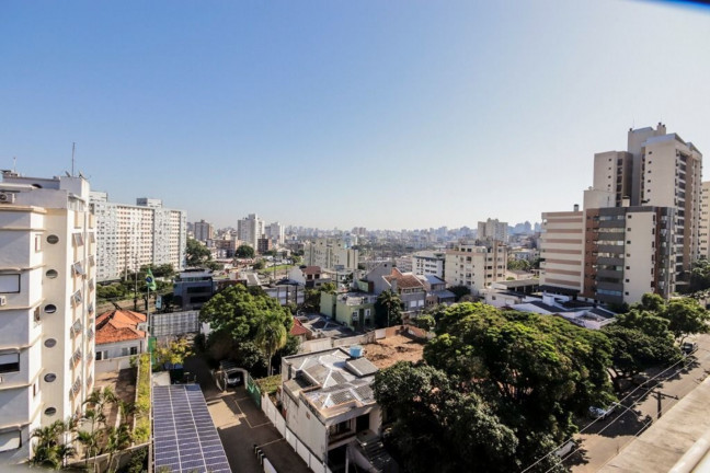 Imagem Imóvel com 3 Quartos à Venda, 98 m² em Petrópolis - Porto Alegre