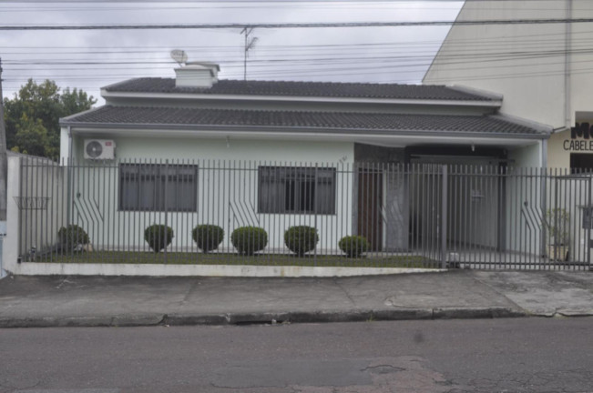 Casa com 3 Quartos à Venda, 180 m² em Alto Boqueirão - Curitiba