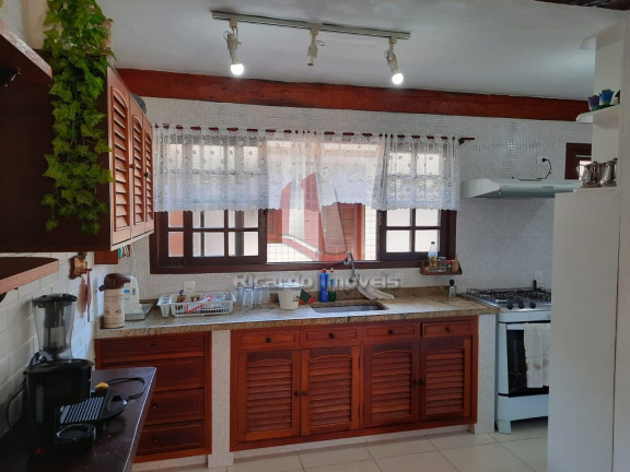 Imagem Casa de Condomínio com 3 Quartos à Venda, 120 m² em Peró - Cabo Frio
