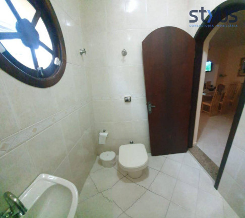 Imagem Sobrado com 3 Quartos para Alugar, 160 m² em Jardim Emília - Arujá