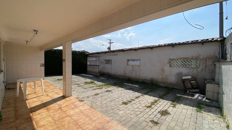 Imagem Casa com 3 Quartos à Venda, 250 m² em Mirim - Praia Grande Imagem Casa com 3 Quartos à Venda, 250 m² em Mirim - Praia Grande