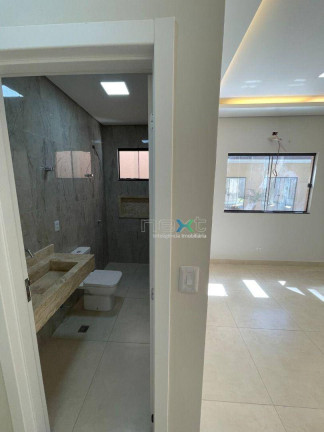 Imagem Casa com 3 Quartos à Venda, 233 m² em Parque Residencial Rita Vieira - Campo Grande