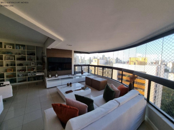 Imagem Imóvel com 4 Quartos à Venda, 187 m² em Graça - Salvador Imagem Imóvel com 4 Quartos à Venda, 187 m² em Graça - Salvador