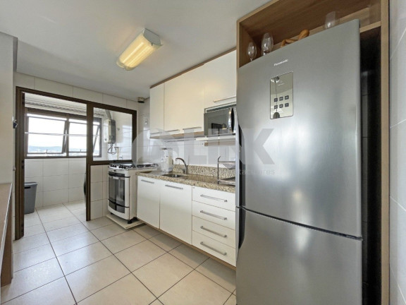 Imagem Apartamento com 3 Quartos à Venda, 95 m² em Independência - Porto Alegre Imagem Apartamento com 3 Quartos à Venda, 95 m² em Independência - Porto Alegre