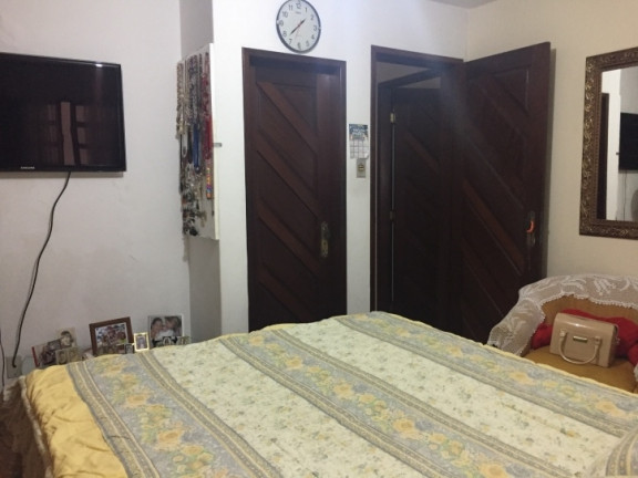 Imagem Casa com 3 Quartos à Venda, 203 m² em Candelária - Natal Imagem Casa com 3 Quartos à Venda, 203 m² em Candelária - Natal