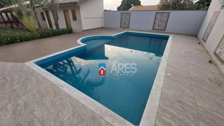 Imagem Chácara com 3 Quartos para Alugar, 332 m² em Praia Dos Namorados - Americana Imagem Chácara com 3 Quartos para Alugar, 332 m² em Praia Dos Namorados - Americana