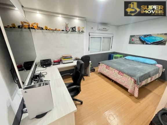 Imagem Casa com 3 Quartos à Venda, 360 m² em Laranjal - Pelotas Imagem Casa com 3 Quartos à Venda, 360 m² em Laranjal - Pelotas