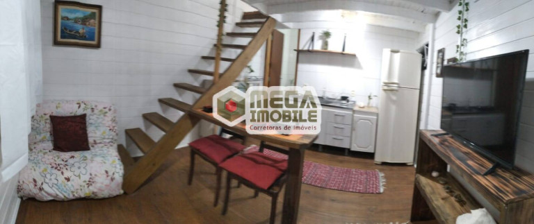 Imagem Casa com 1 Quarto para Alugar, 25 m² em Rio Vermelho - Florianópolis Imagem Casa com 1 Quarto para Alugar, 25 m² em Rio Vermelho - Florianópolis