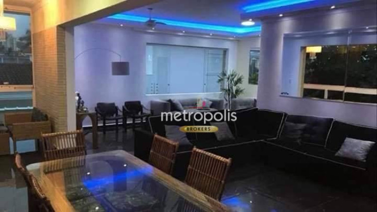 Imagem Sobrado com 4 Quartos à Venda, 650 m² em Jardim Virginia - Guarujá Imagem Sobrado com 4 Quartos à Venda, 650 m² em Jardim Virginia - Guarujá