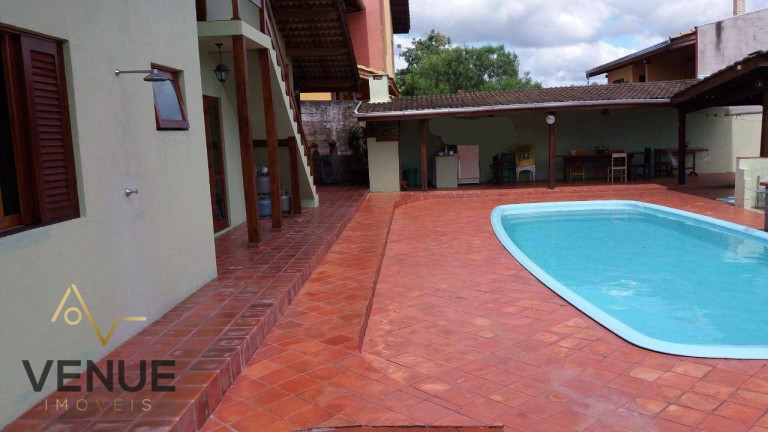 Imagem Casa com 3 Quartos à Venda, 1.100 m² em Jardim Estância Brasil - Atibaia Imagem Casa com 3 Quartos à Venda, 1.100 m² em Jardim Estância Brasil - Atibaia