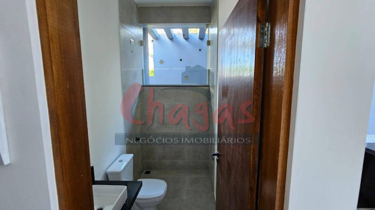 Imagem Casa com 2 Quartos à Venda, 130 m² em Golfinhos - Caraguatatuba