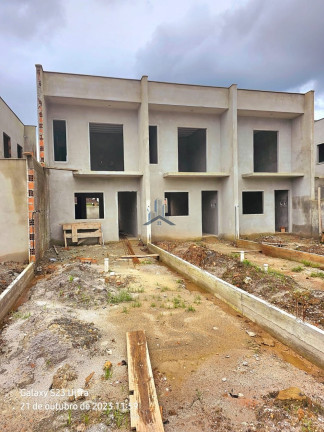Sobrado com 2 Quartos à Venda, 63 m² em Morro Do Meio - Joinville
