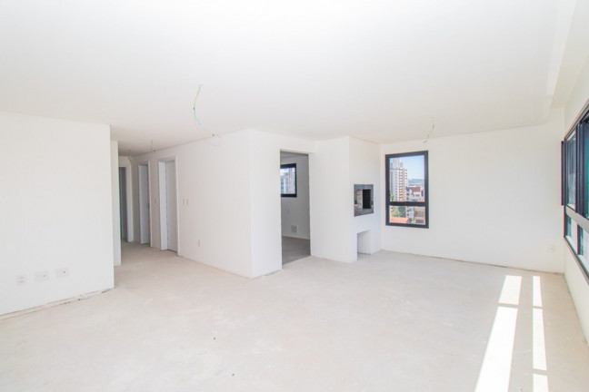 Imagem Imóvel com 2 Quartos à Venda, 107 m² em Petrópolis - Porto Alegre Imagem Imóvel com 2 Quartos à Venda, 107 m² em Petrópolis - Porto Alegre