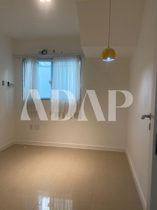 Imagem Casa com 3 Quartos à Venda, 200 m² em Recreio Dos Bandeirantes - Rio De Janeiro Imagem Casa com 3 Quartos à Venda, 200 m² em Recreio Dos Bandeirantes - Rio De Janeiro