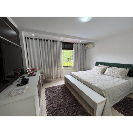 Imagem Casa com 3 Quartos à Venda, 380 m² em Ariribá - Balneário Camboriú Imagem Casa com 3 Quartos à Venda, 380 m² em Ariribá - Balneário Camboriú