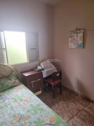 Imagem Casa com 4 Quartos à Venda, 300 m² em Parque Santa Inês - Botucatu