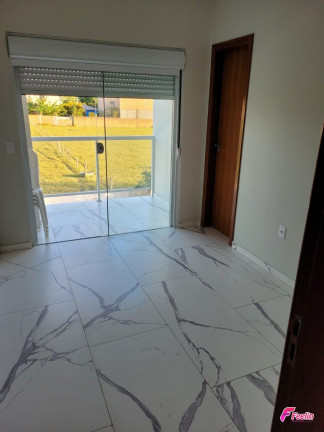 Imagem Casa com 2 Quartos à Venda, 88 m² em São João Do Rio Vermelho - Florianópolis Imagem Casa com 2 Quartos à Venda, 88 m² em São João Do Rio Vermelho - Florianópolis