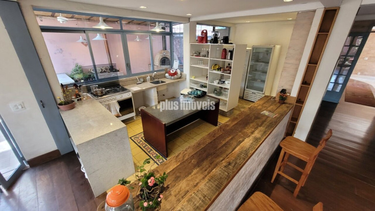Imagem Casa com 9 Quartos à Venda ou Locação, 650 m² em Jardim Cordeiro - São Paulo