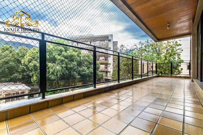 Imagem Apartamento com 4 Quartos à Venda, 220 m² em Tijuca - Rio De Janeiro Imagem Apartamento com 4 Quartos à Venda, 220 m² em Tijuca - Rio De Janeiro