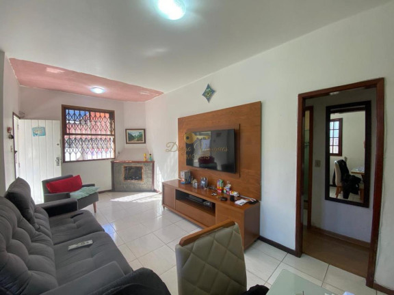 Imagem Casa com 4 Quartos à Venda, 221 m² em Bom Retiro - Teresópolis Imagem Casa com 4 Quartos à Venda, 221 m² em Bom Retiro - Teresópolis