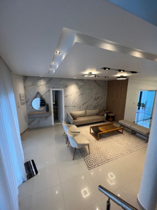 Imagem Casa com 4 Quartos à Venda, 240 m² em Ponta Negra - Manaus