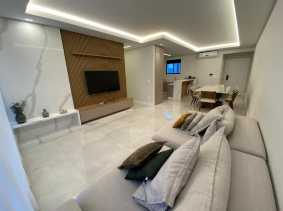 Apartamento com 2 Quartos para Alugar, 1 m² em Centro - Balneário Camboriú