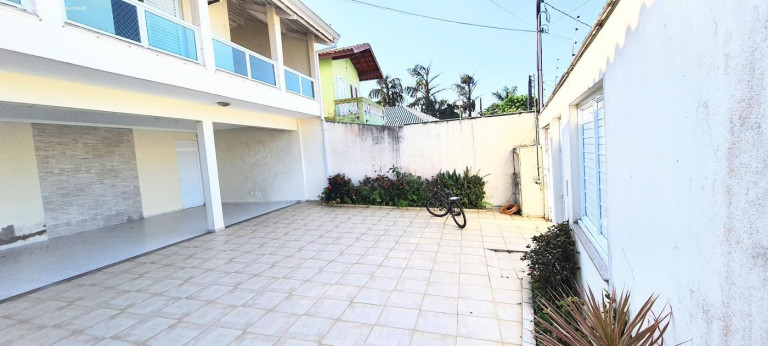 Imagem Casa com 4 Quartos à Venda, 295 m² em Cidade Nova Peruíbe - Peruíbe Imagem Casa com 4 Quartos à Venda, 295 m² em Cidade Nova Peruíbe - Peruíbe