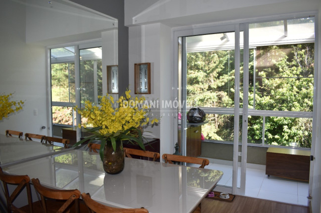 Imagem Imóvel com 2 Quartos à Venda, 87 m² em Região De Capivari - Campos Do Jordão Imagem Imóvel com 2 Quartos à Venda, 87 m² em Região De Capivari - Campos Do Jordão