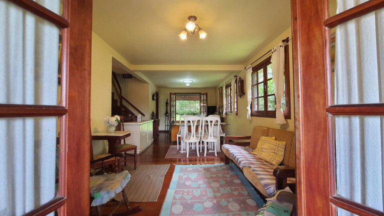 Imagem Casa com 4 Quartos à Venda, 460 m² em Parque Do Ingá - Teresópolis