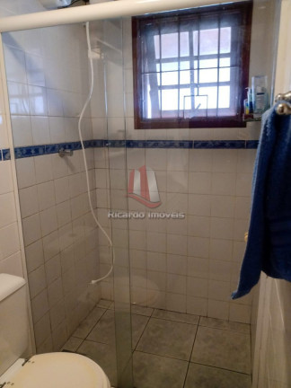 Imagem Casa de Condomínio com 2 Quartos à Venda, 80 m²