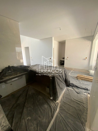 Imagem Imóvel com 3 Quartos à Venda, 191 m² em Jardim Ermida I - Jundiaí