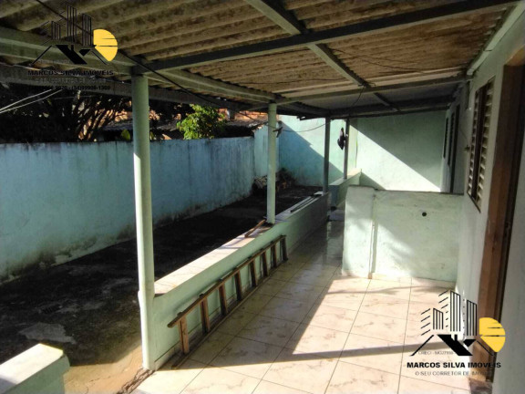 Imagem Casa com 3 Quartos à Venda, 300 m² em Segismundo Pereira - Uberlândia