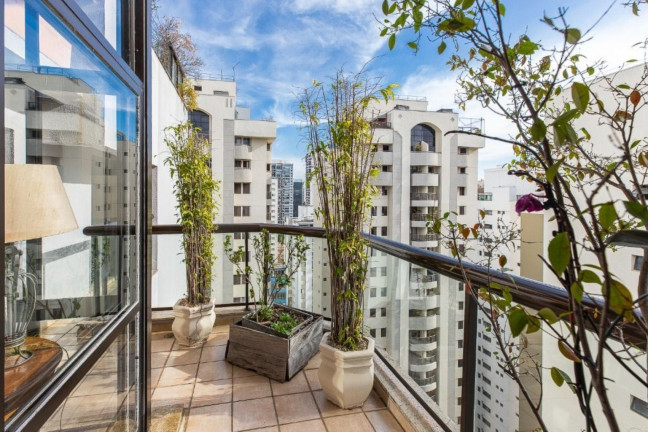 Imagem Imóvel com 3 Quartos à Venda, 297 m² em Brooklin - São Paulo Imagem Imóvel com 3 Quartos à Venda, 297 m² em Brooklin - São Paulo