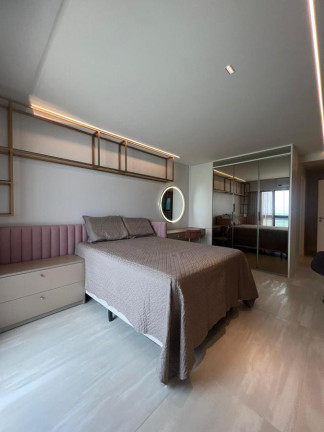 Imagem Apartamento com 3 Quartos à Venda, 405 m² em Boa Viagem - Recife