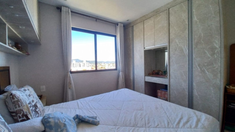 Imagem Apartamento com 2 Quartos à Venda, 77 m² em Centro - Balneário Camboriú