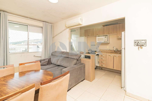 Apartamento com 2 Quartos à Venda, 48 m² em Jardim Itu - Porto Alegre