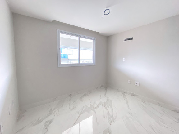Imagem Imóvel com 2 Quartos à Venda, 65 m² em Centro - Guarapari