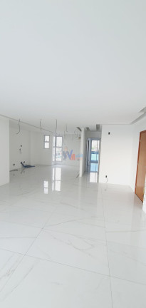 Imagem Apartamento com 5 Quartos à Venda, 300 m² em Adrianópolis - Manaus