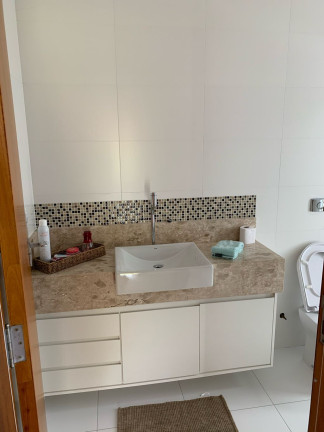 Imagem Casa com 4 Quartos à Venda, em Jardim Das Palmeiras - Bragança Paulista Imagem Casa com 4 Quartos à Venda, em Jardim Das Palmeiras - Bragança Paulista