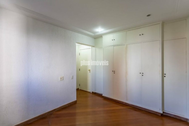Imagem Apartamento com 3 Quartos à Venda, 220 m² em Morumbi - São Paulo